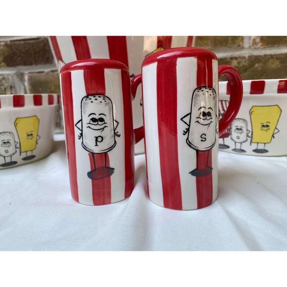 TableTops Unltd Kitchen Prep101 Ceramic Popcorn Bucket, Shakers & Matching Bowls - Picture 3 of 5
